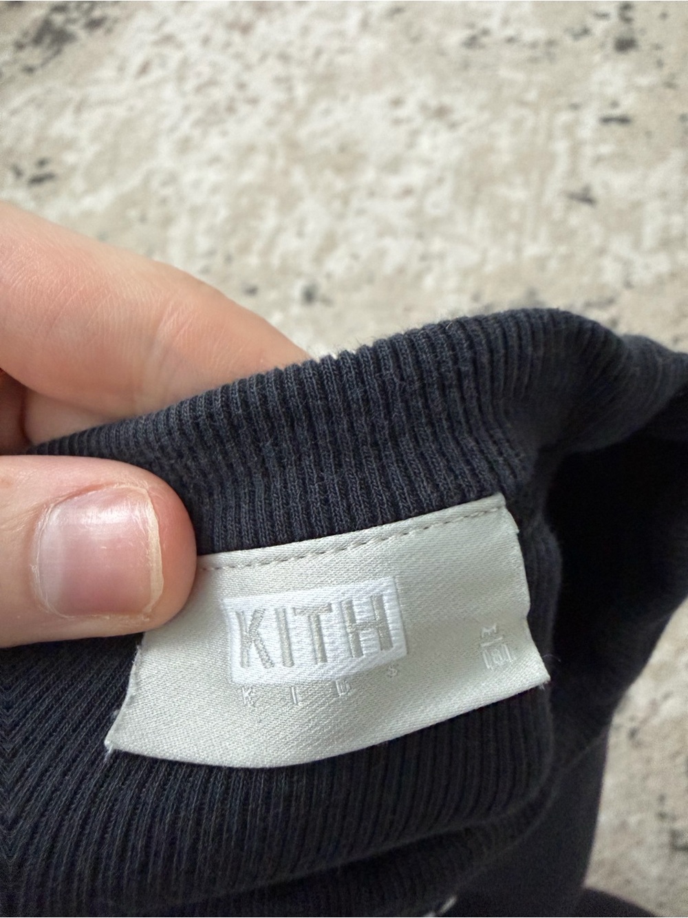 Kith Kids Black Short Sleeve Top Size 8 - Picture 3 of 3